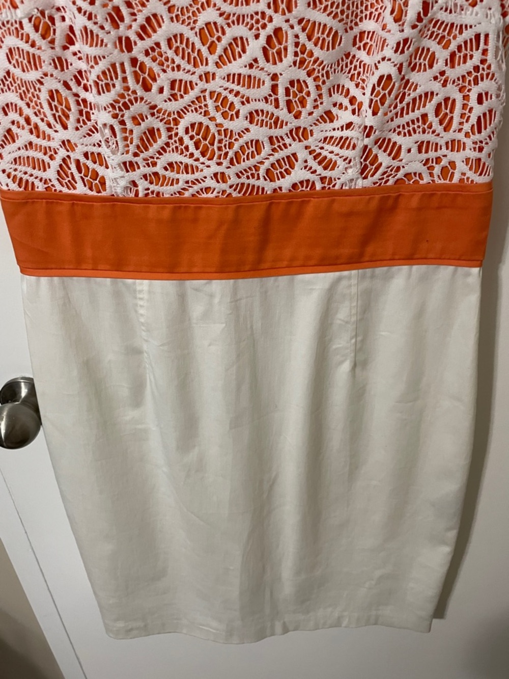 Nwt’s Jessica Orange and White Lace-Overlay Dress Size 12 - Picture 3 of 10